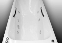 Чугунная ванна Jacob Delafon Melanie E2935 с отверстиями для ручек